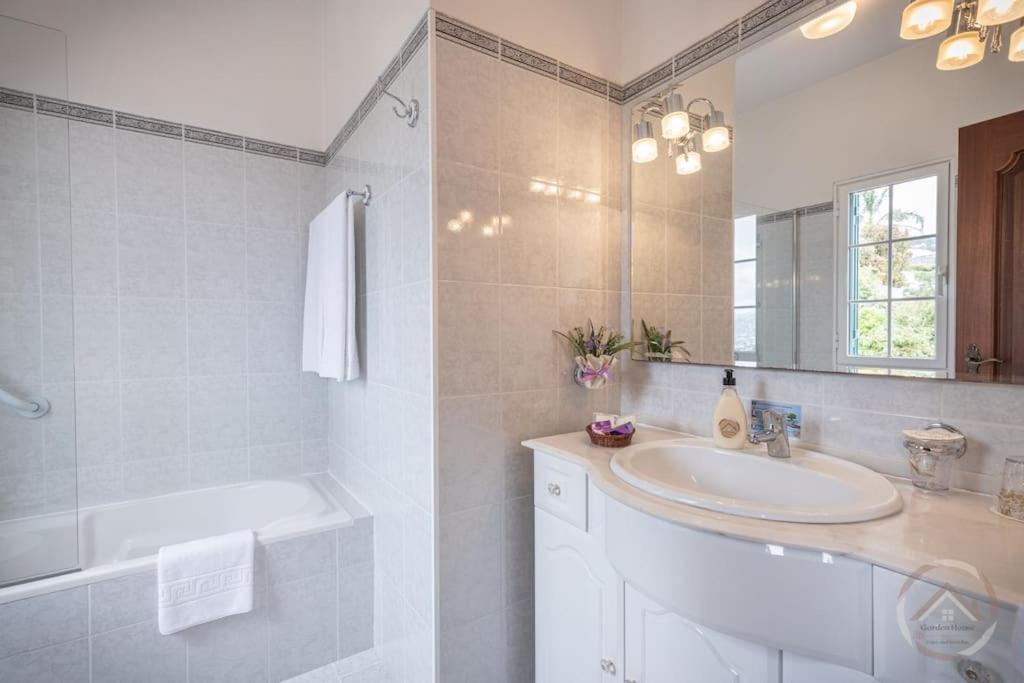 Garden House Villa Funchal  Ngoại thất bức ảnh